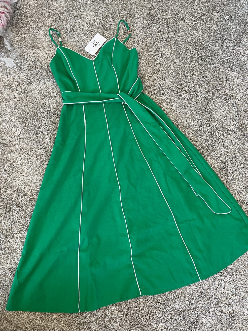 Scottie Tie Midi Dress - Medium